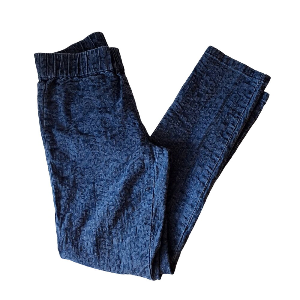 Soft‎ surroundings pull on patterned blue jeans size small